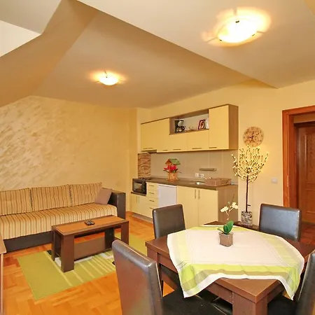 Velickovic Apartment Zlatibor